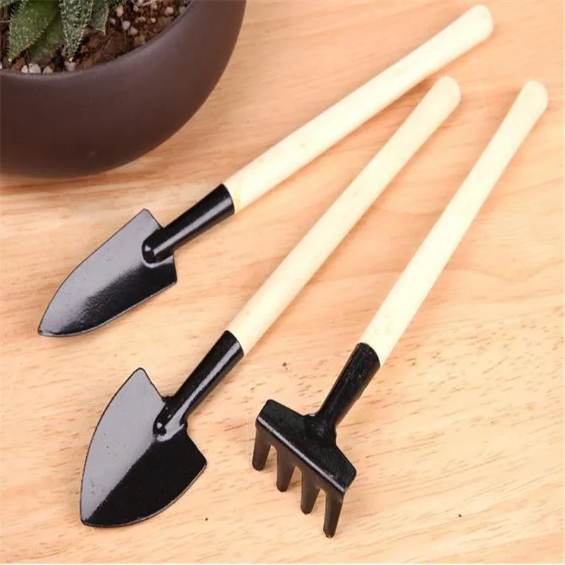 

3pcs Household multi-functional Gardening tools Rakes Spades, Scarifiers, Mini garden tools Home Gardening