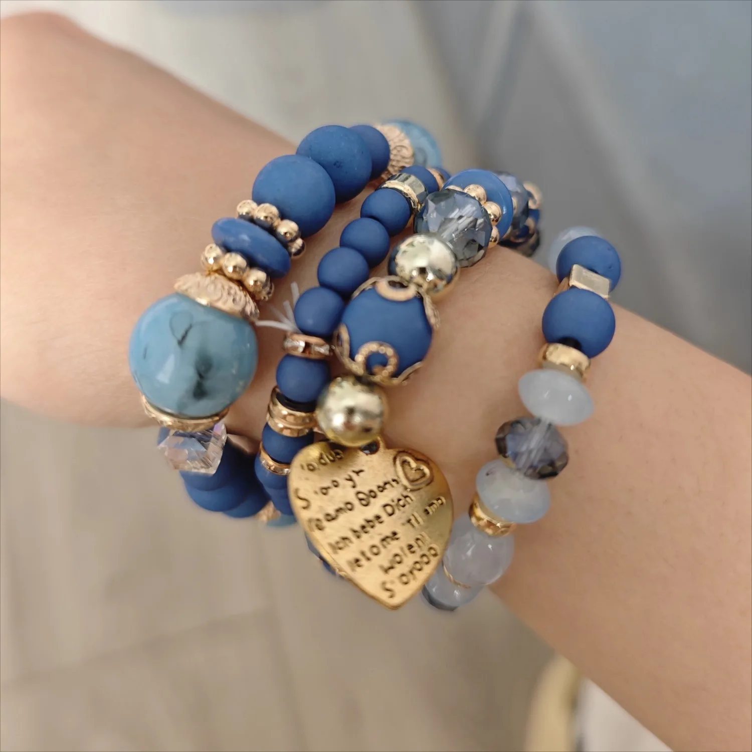 4pcs Bohemian Ethnic Heart Letter Pendant Beaded Bracelet Set, Vintage Fashion Jewelry, Stackable Daily Party Gift for Women