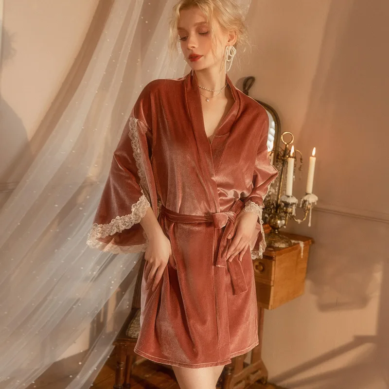 Female Velvet Robe Kimono Bathrobe Gown Sexy Lace Trim Nightgown Sleewpear Autumn Winter Loose Velour Home Dress Loungewear