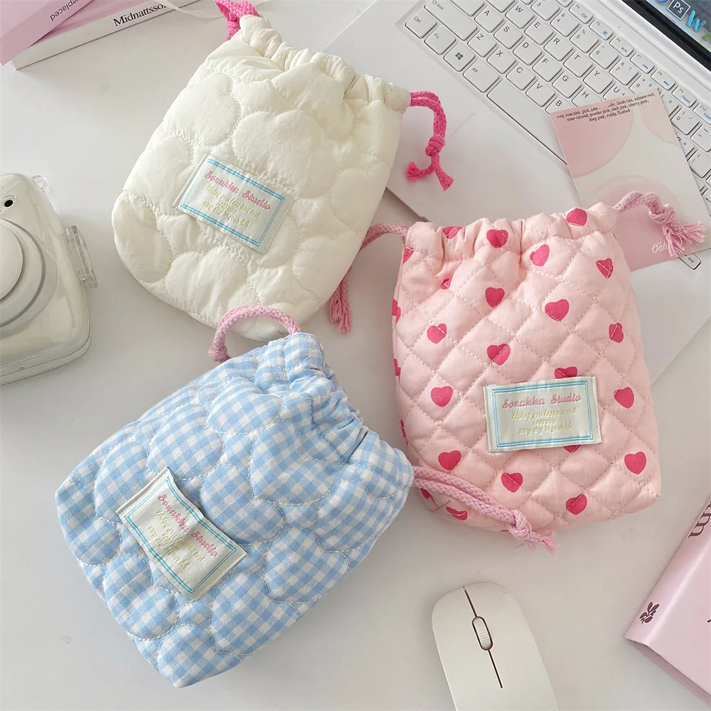Ins Cute Quilted Cotton Camera Bag, Soft Shockproof Dustproof Storage Pouch for CCD & Polaroid Camera