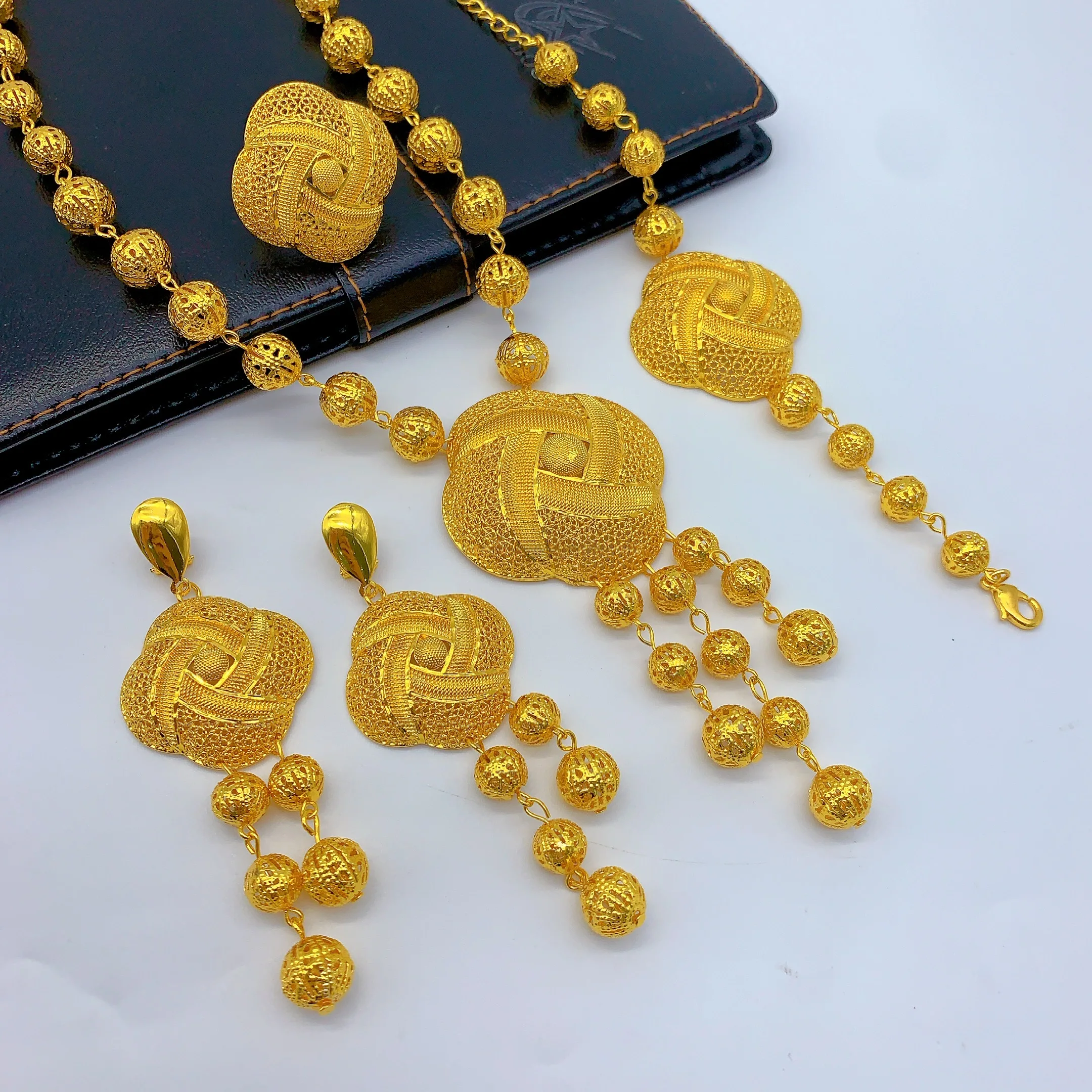 Nigerianische Perlenkette Ohrringe Schmucksets für Frauen Lange 24K Goldfarbene Hochzeitsarmbänder Indische Ringe Brautgeschenk – Detail 2