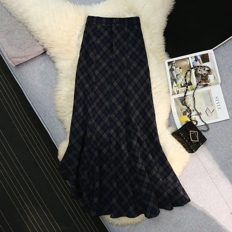

Female Clothing Women's Skirt Twill Blue And Gray Plaid Brushed Vintage Skirt Thickened For Spring Commuting In Style Long Skirt