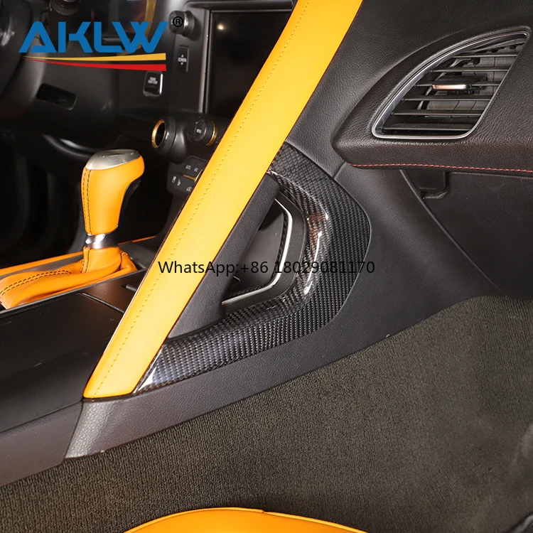 Aksesori Interior serat karbon asli tutup lis Panel sandaran tangan samping penumpang konsol tengah untuk Chevrolet Corvette C7 ZR1 Z06