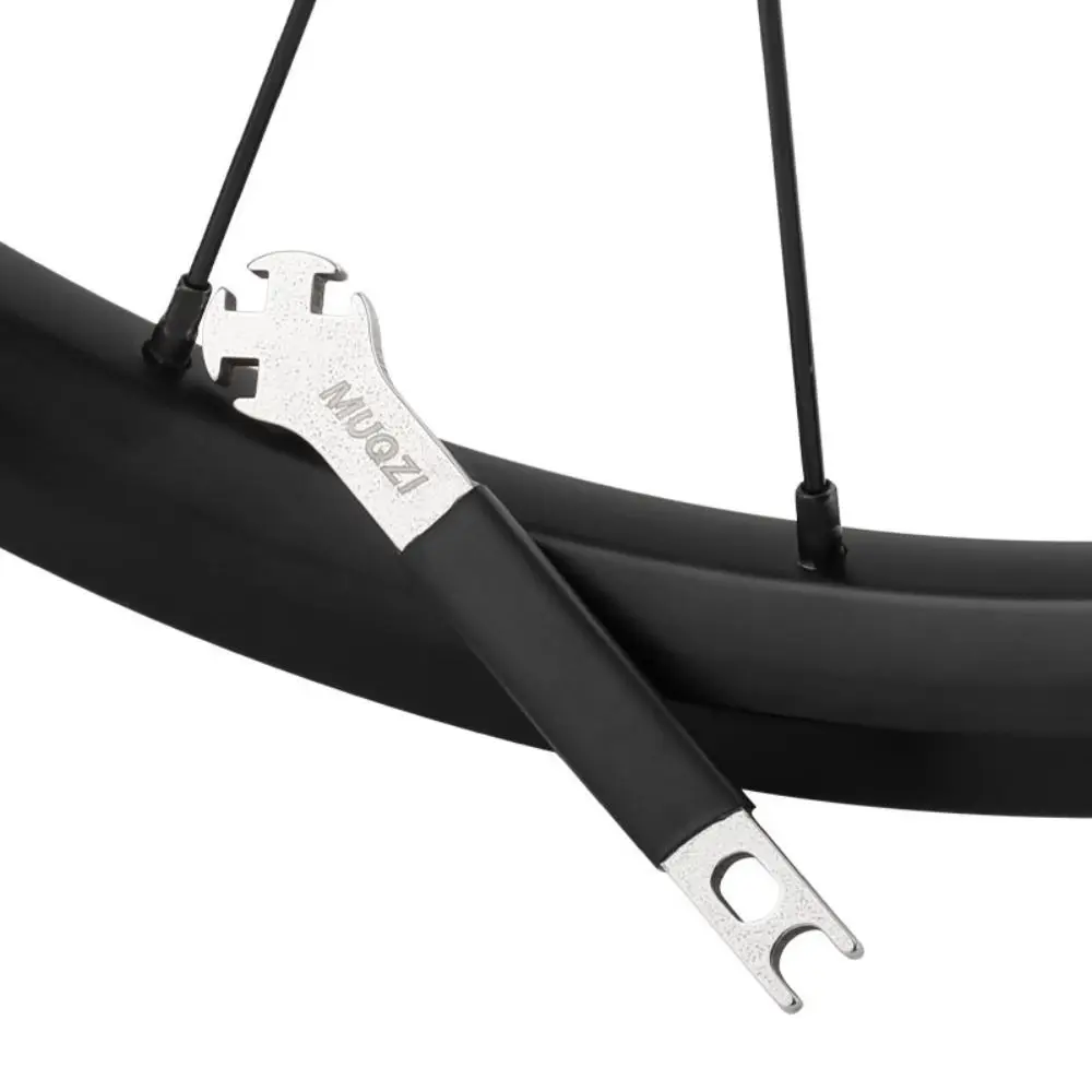 Kunci Pas Jeruji Sepeda Baja Tahan Karat Alat Kunci Pas Jari-jari Roda Portabel Multifungsi dengan Koreksi Penyesuaian Lengan Silikon