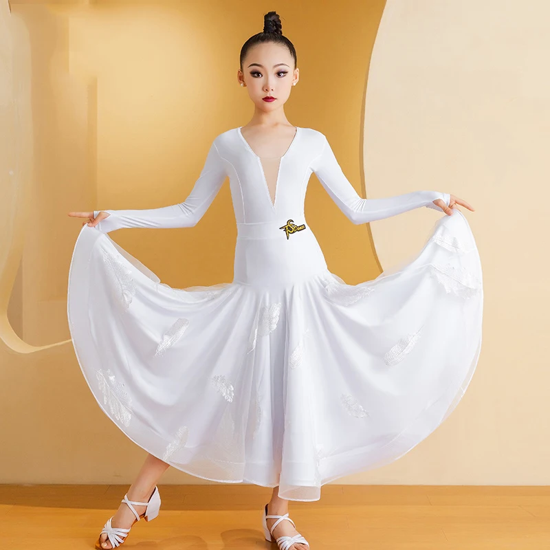 

2024 White Modern Dance Dress For Girls National Standard Dance Clothes Waltz Chacha Latin Dance Competition Clothing DN18574