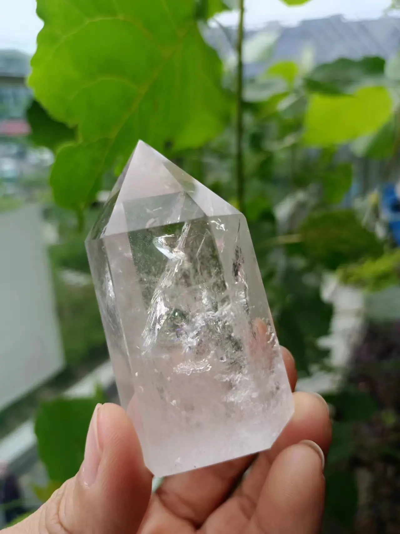 Natural White Quartz Crystal Tower, Mineral Reiki Healing Stone, White Crystal Wand Energy Degaussing Ore images - 6