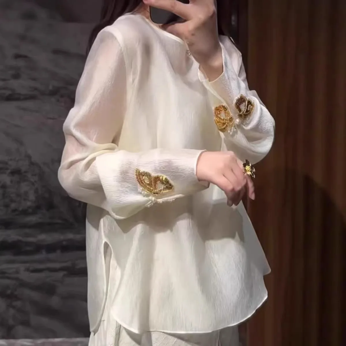 2026 Spring and Summer New Chinese Butterfly Bead Silk Long Sleeve Loose Bottom Top National Style Shirt