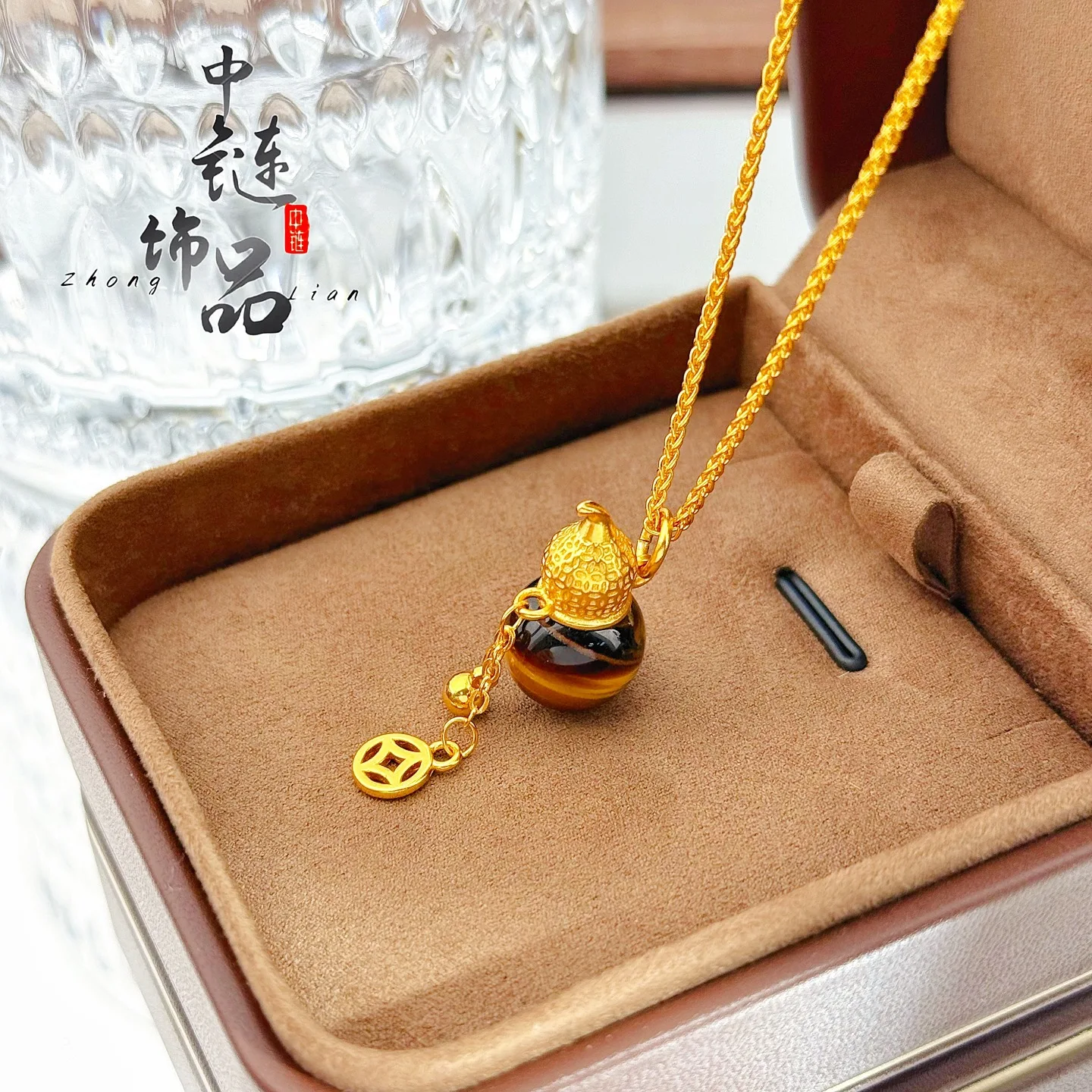 9999 gold new tiger-eye color fringed pendant. New Chinese style tiger-eye stone necklace.