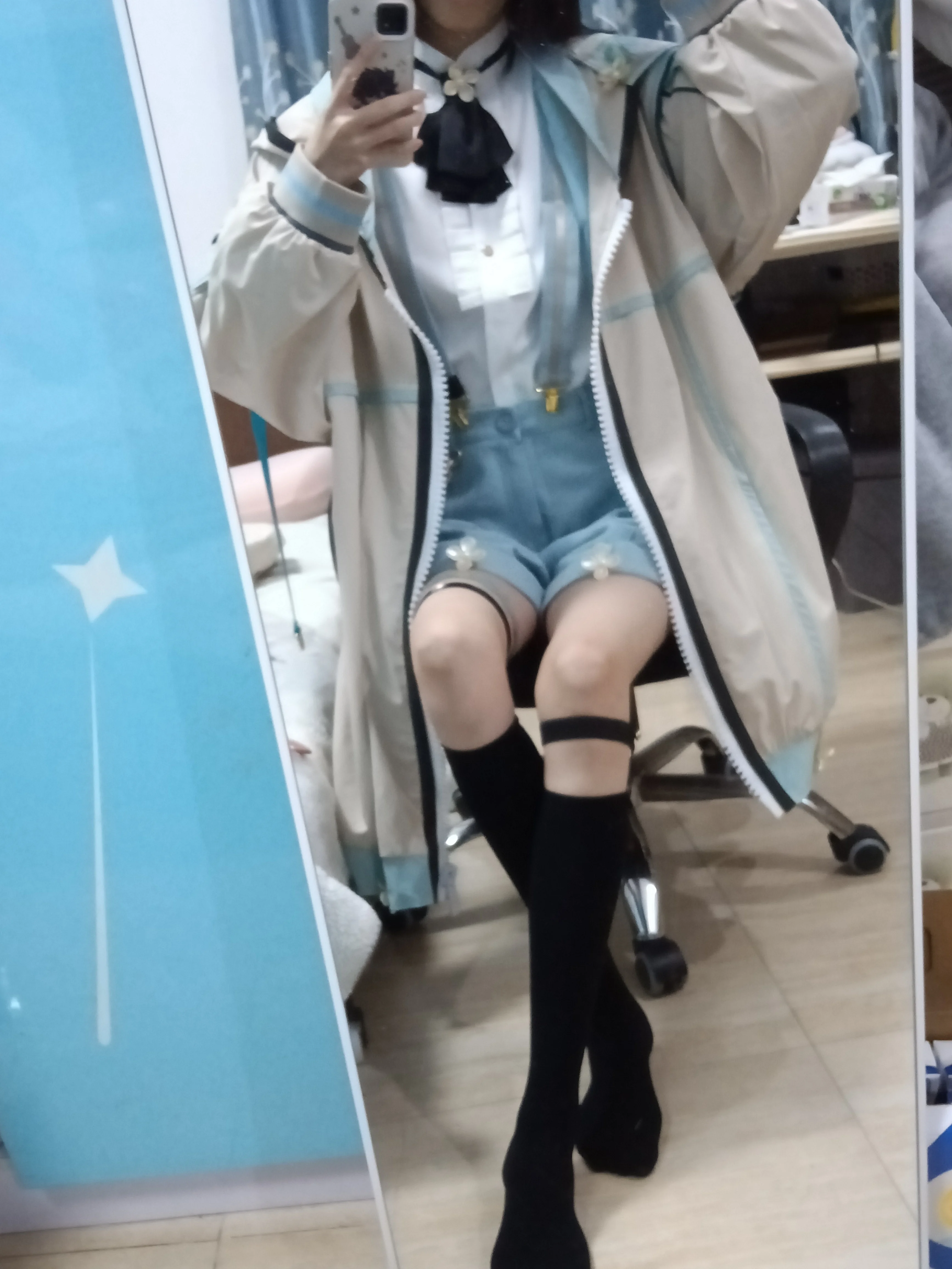 لعبة Genshin Impact Venti أزياء تنكرية لحفلة الهالوين وعيد الميلاد ولعب الأدوار الهزلية الرائعة دعائم القبعة مقاس S-XL متوفر