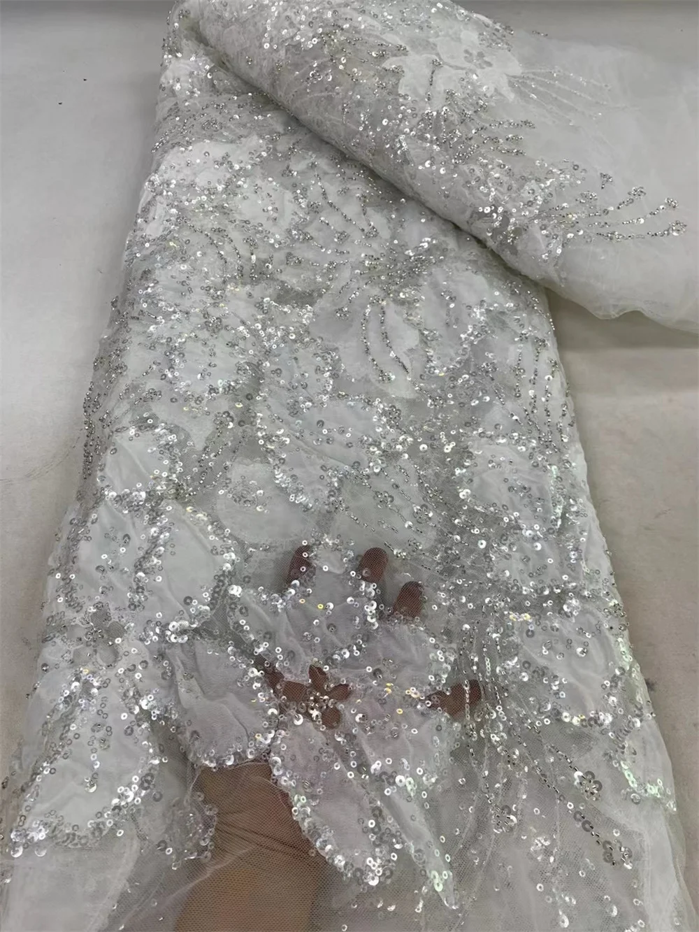 White Nigerian Lace Fabric 2024 High Quality Beaded Lace Fabric French Lace Fabrics Fashion Luxury Evening Dresses 5 Yard A172-2