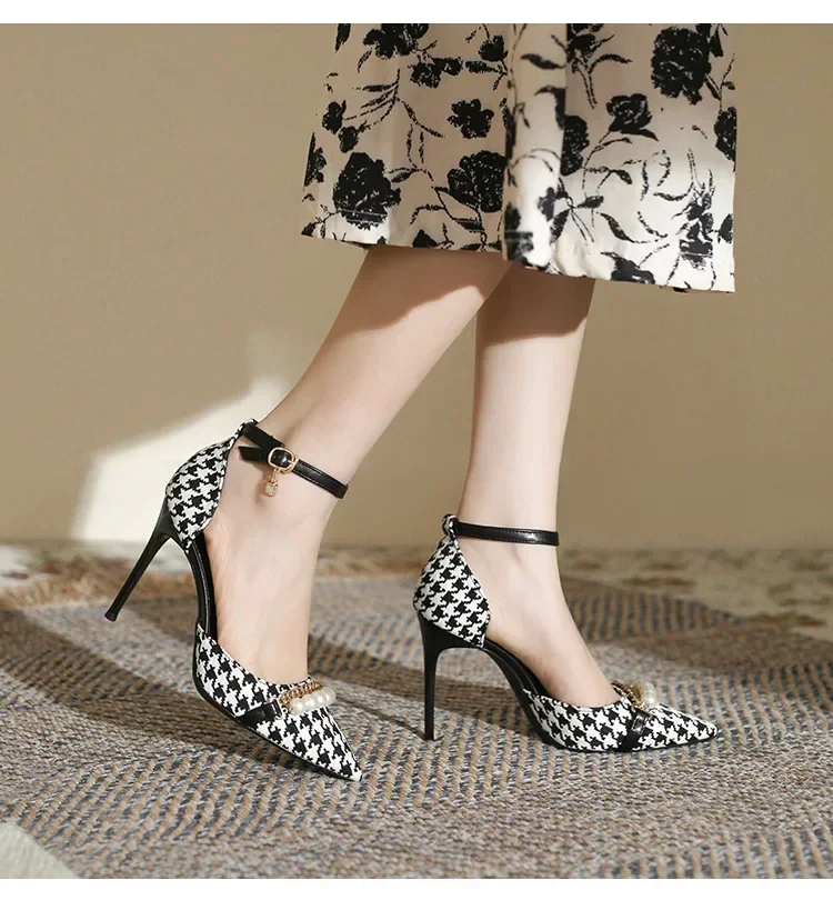 Large Size 31-43 Pointed Thin Heels Sexy Large Size Black Pearls Women Shoes High Heel Summer Sandals view 6