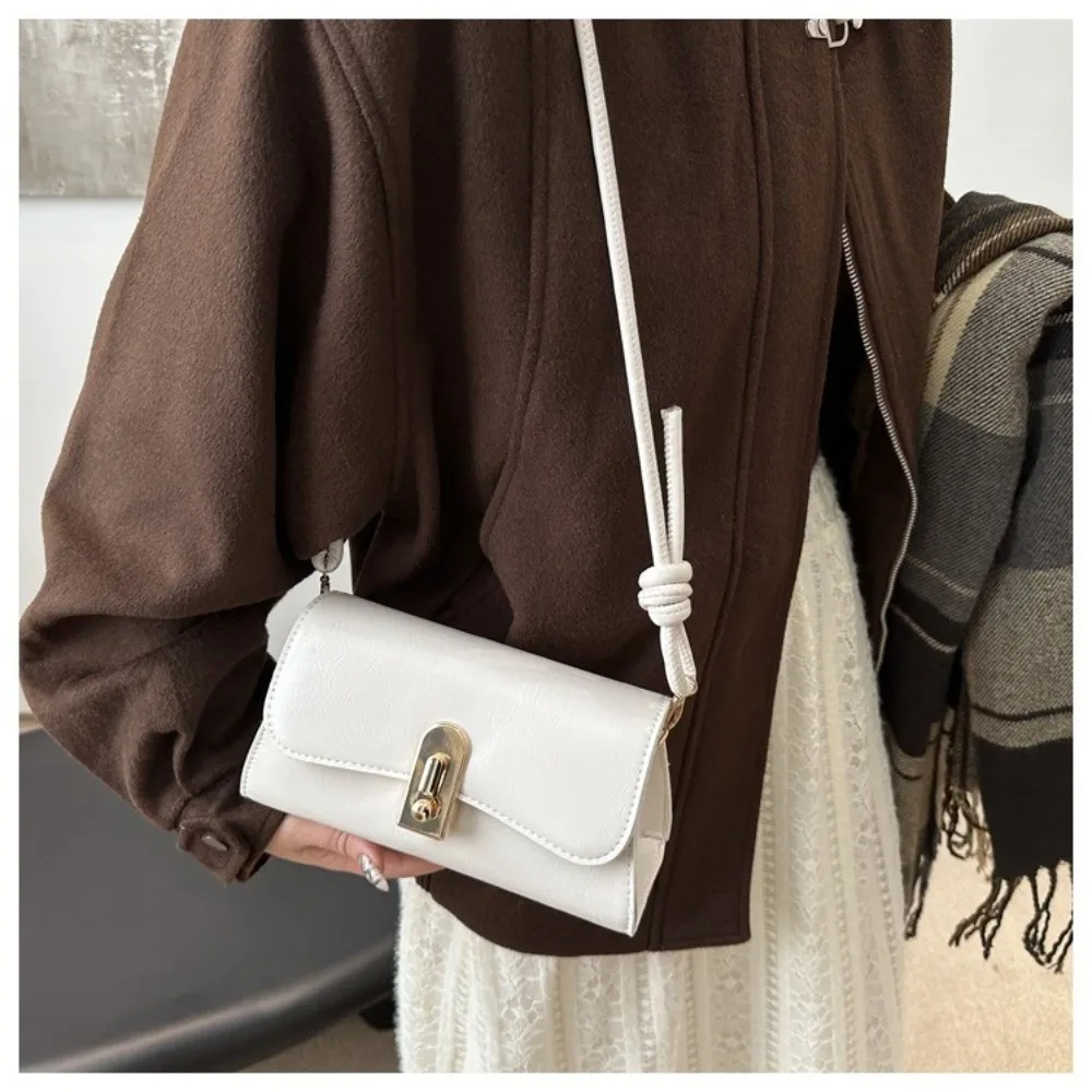 

Retro Style Wine Red Square Bag Small Leather Shoulder Bag Women's Handbag Daily Use Solid Color Crossbody Pack