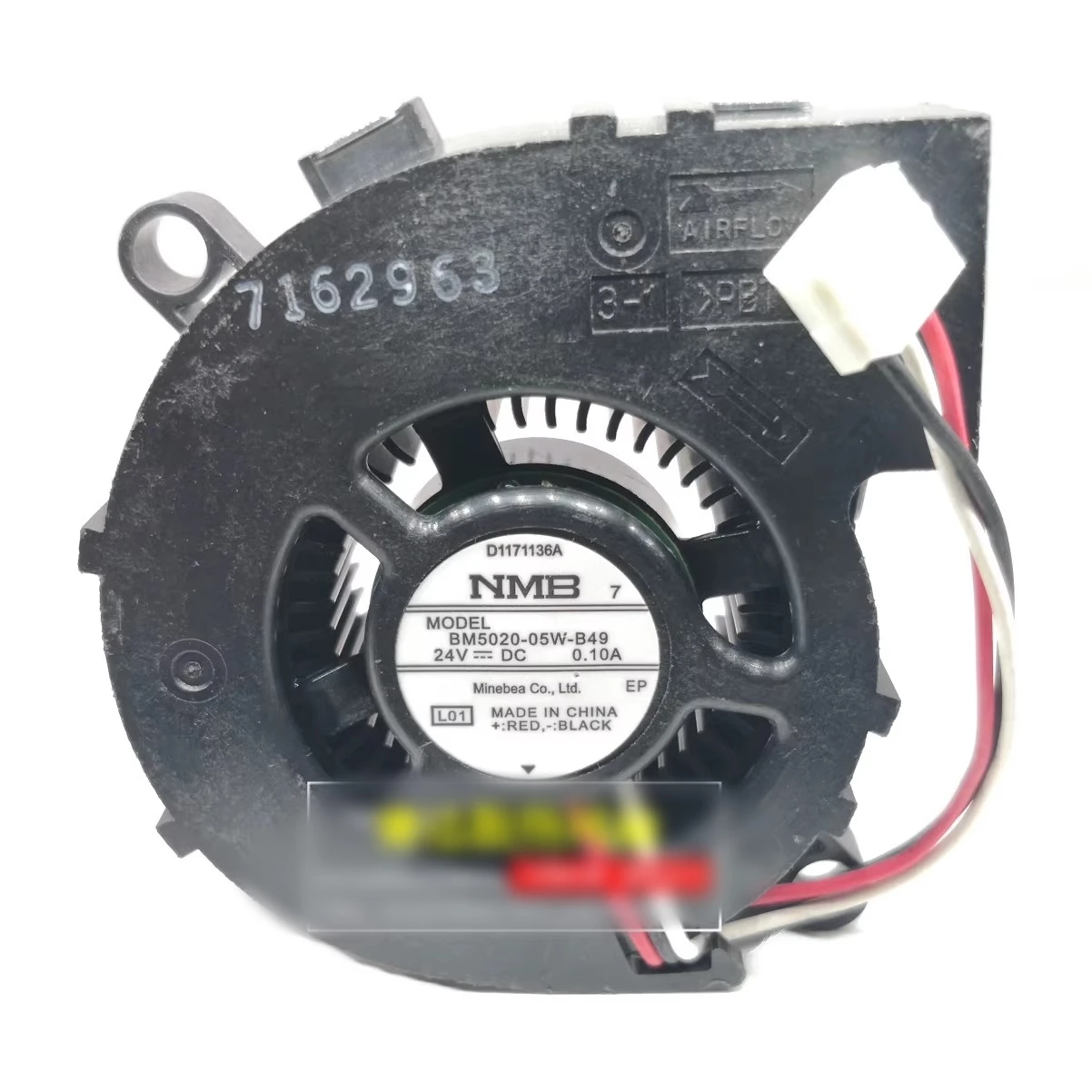 

Бесплатная доставка, оригинальный NMB BM5020-05W-B49 5020 24 В 0,10 А, трехпроводной вентилятор для проектора с шариковой турбиной