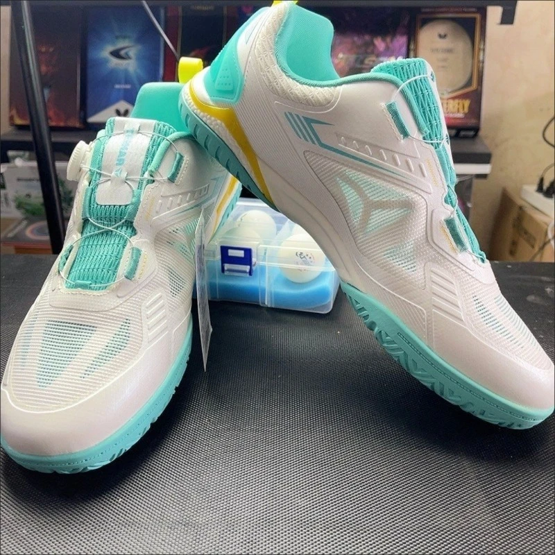 2026 New Luxury Badminton Shoes Anti-Slip Table Tennis Shoes For Men Unisex Tennis Shoe Men Top Quality Indoor Court Shoes Men