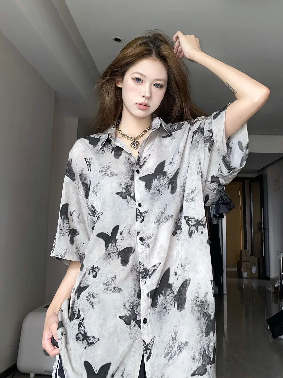 Summer Retro Style Butterfly Slack Shirt Short-sleeved Lazy Casual Loose Mid-length Style