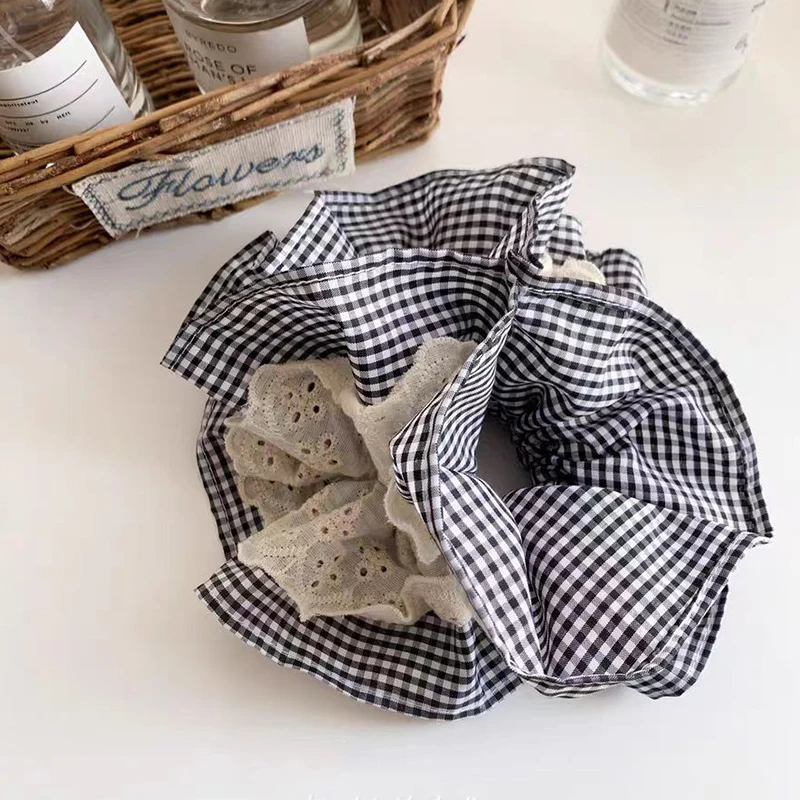 Thumbnail 3 - #9 Cheap Scrunchie Hair Ties Worth Buying