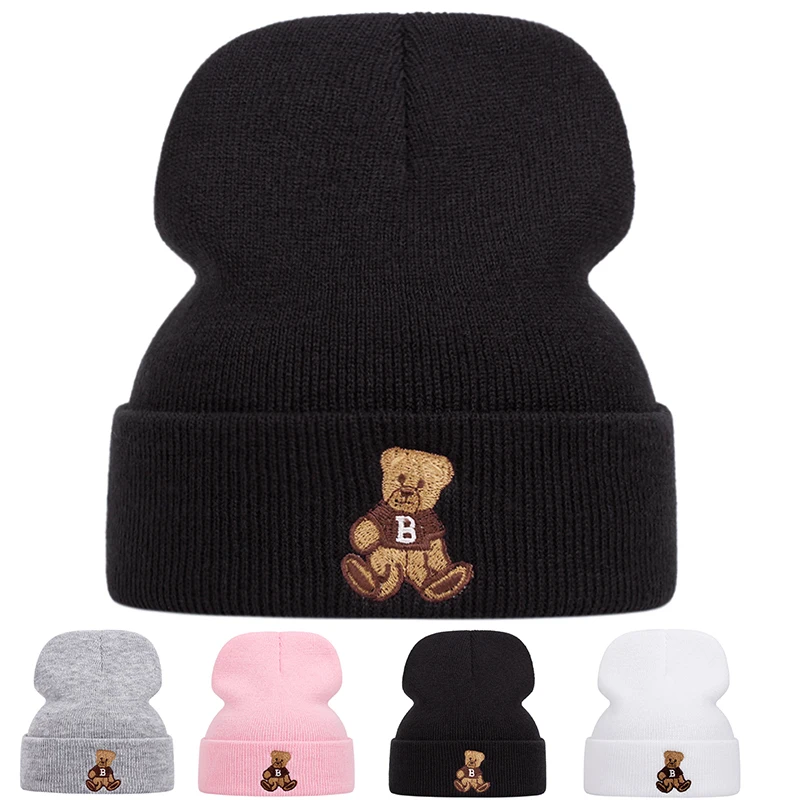 قبعات محبوكة مطرزة على شكل دب لطيف للرجال والنساء، قبعات صوفية للحدث الرياضي الدافئ في الخريف والشتاء