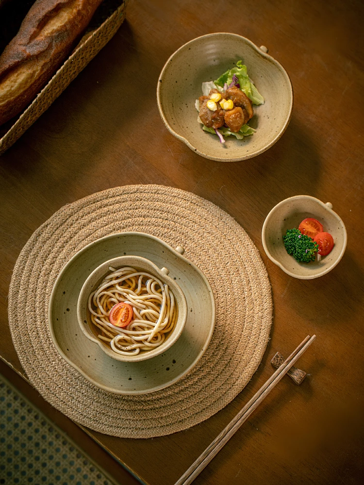 

Retro Thi Earthenware Cerc Plate for Rice Dert op Hotel Restaurant Home Use Dip Sauce Bowl Irregular ape