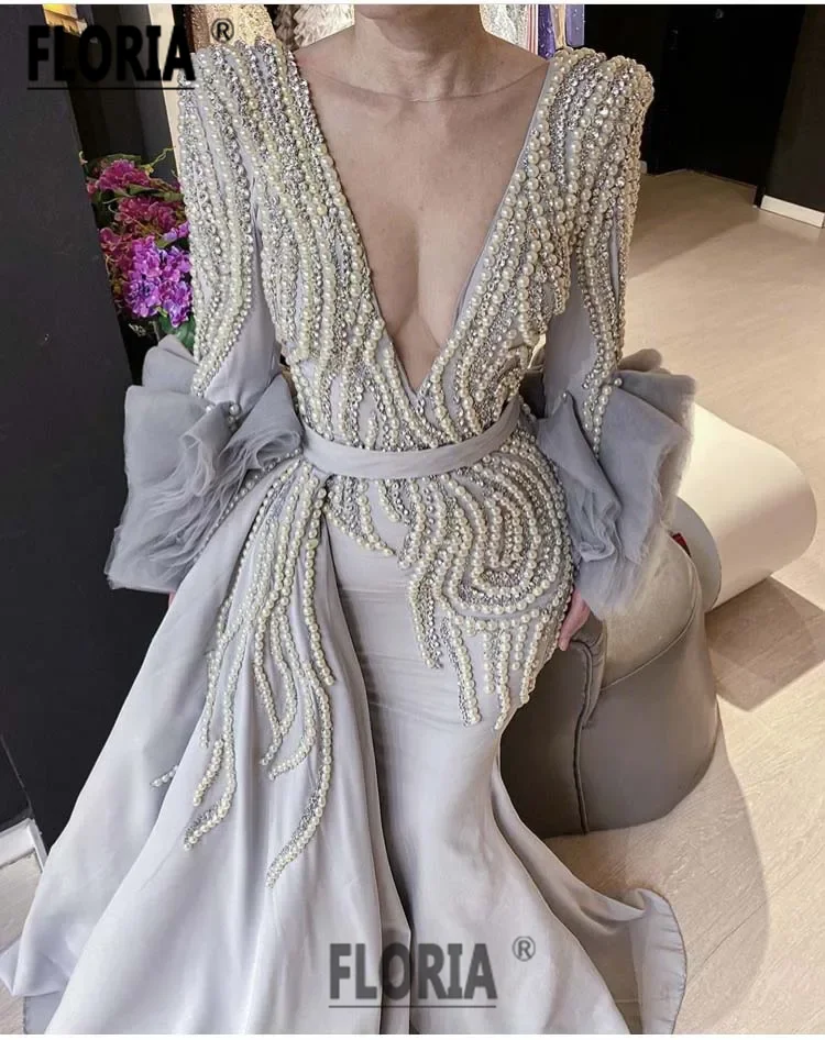 Perle di lusso abiti da sposa a sirena di cristallo con soprabito scollo a V Tulle maniche lunghe Dubai abito da sera formale Robe De Mariee