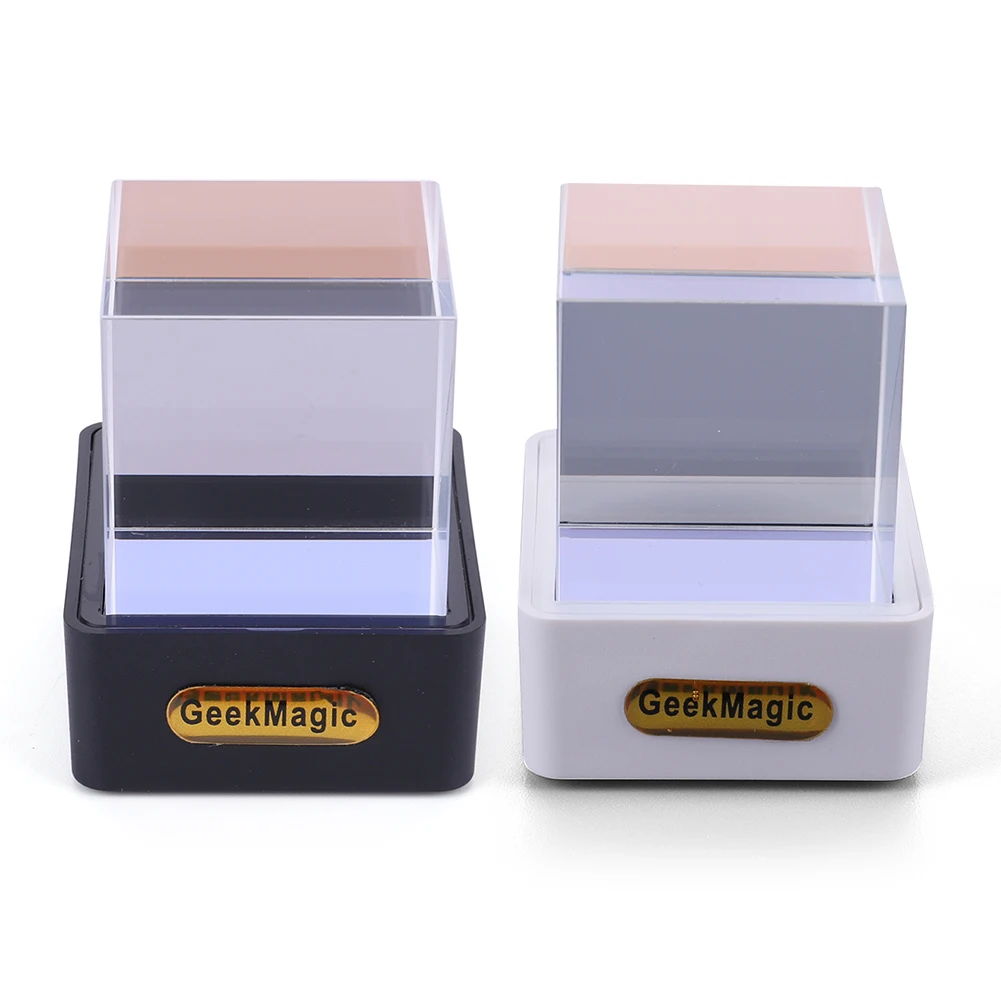 

GeekMagic Crystal Cube Фотодисплей Голографическая настольная умная метеостанция и цифровые часы с ПОДАРОК Анимации Декор для рабочего стола
