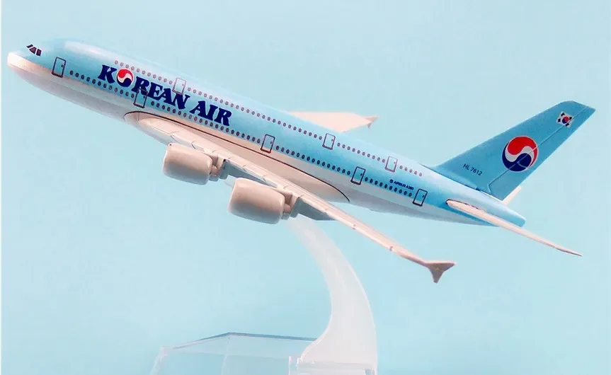 

Модель самолета Air A380 в Корейском стиле, 16 см, подарок на день рождения, 1:400, бесплатная доставка, рождественский подарок