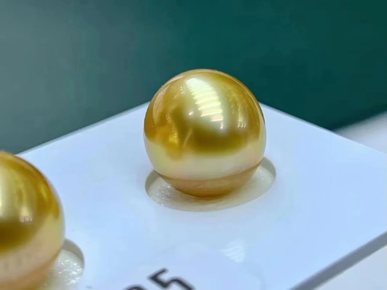 حبة بحرية ذهبية طبيعية مستديرة AAAA10-11mm أنيقة، لؤلؤ غير مثقوب، تحتاج إلى حفر للاتصال بخدمة العملاء