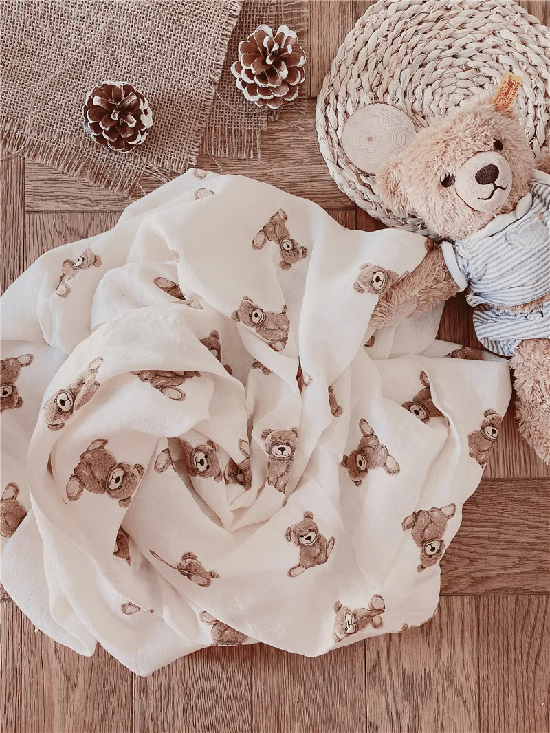 Newborn Bear Print Muslin Swaddle Blanket Baby Bamboo Cotton Muslin Blanket Wrap for Babies Muslin Diaper Cloths 120x120CM