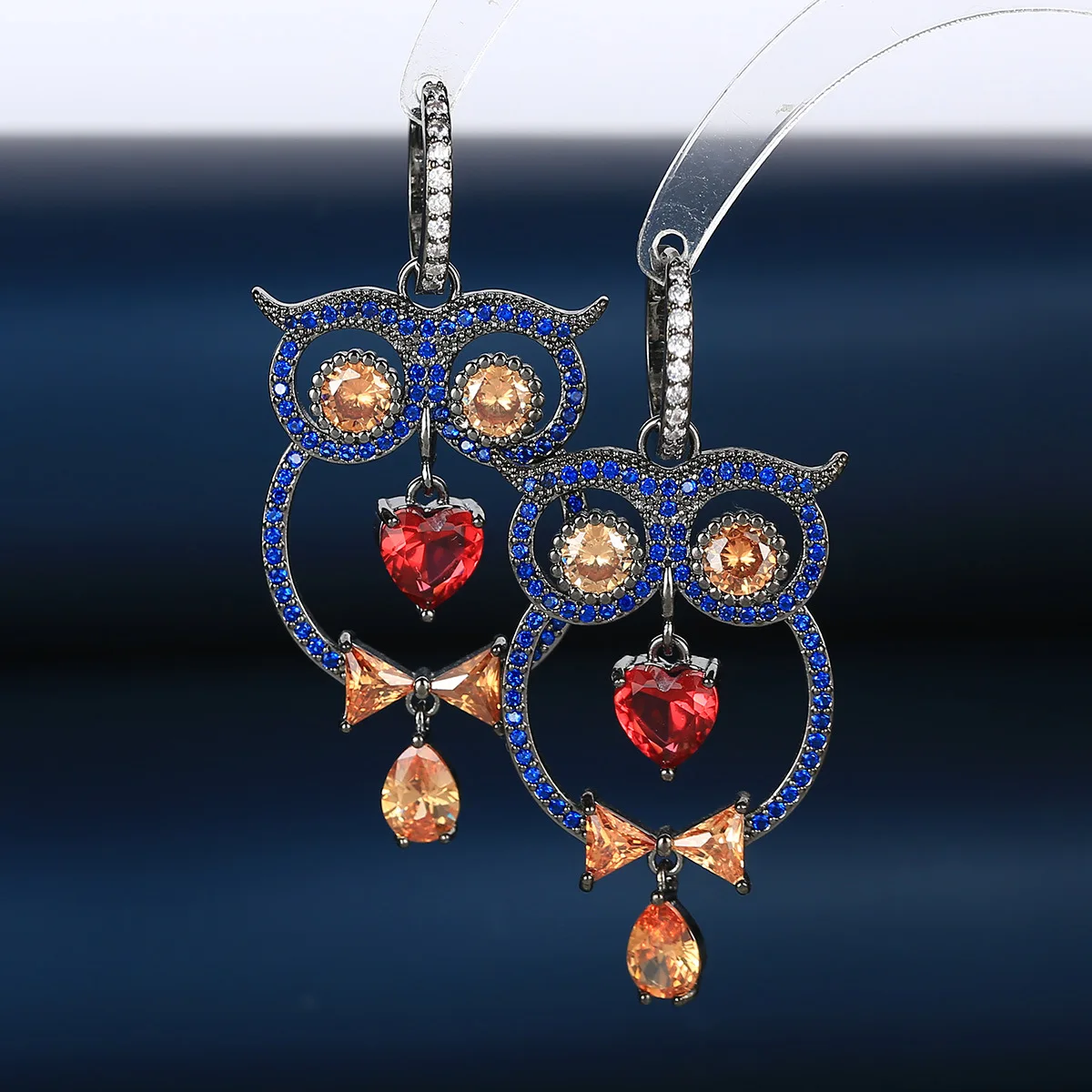 

Luxury and Fashionable Owl Shaped Zircon Earrings For Women or Girls' Gift