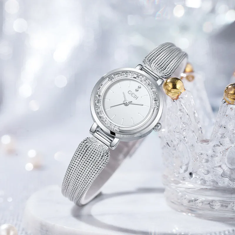 

Women Watch Light Luxury Brand Accessories Flowing Sand Diamond Waterproof High end watches Ladies Fashion Quartz Clock Watches