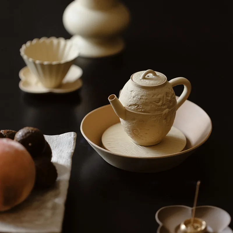 Hand-Carved Purple Huangduan Clay Pot Antique-Style High-End Hand-Held Teapot Home Set Small Tea Brewing Pot