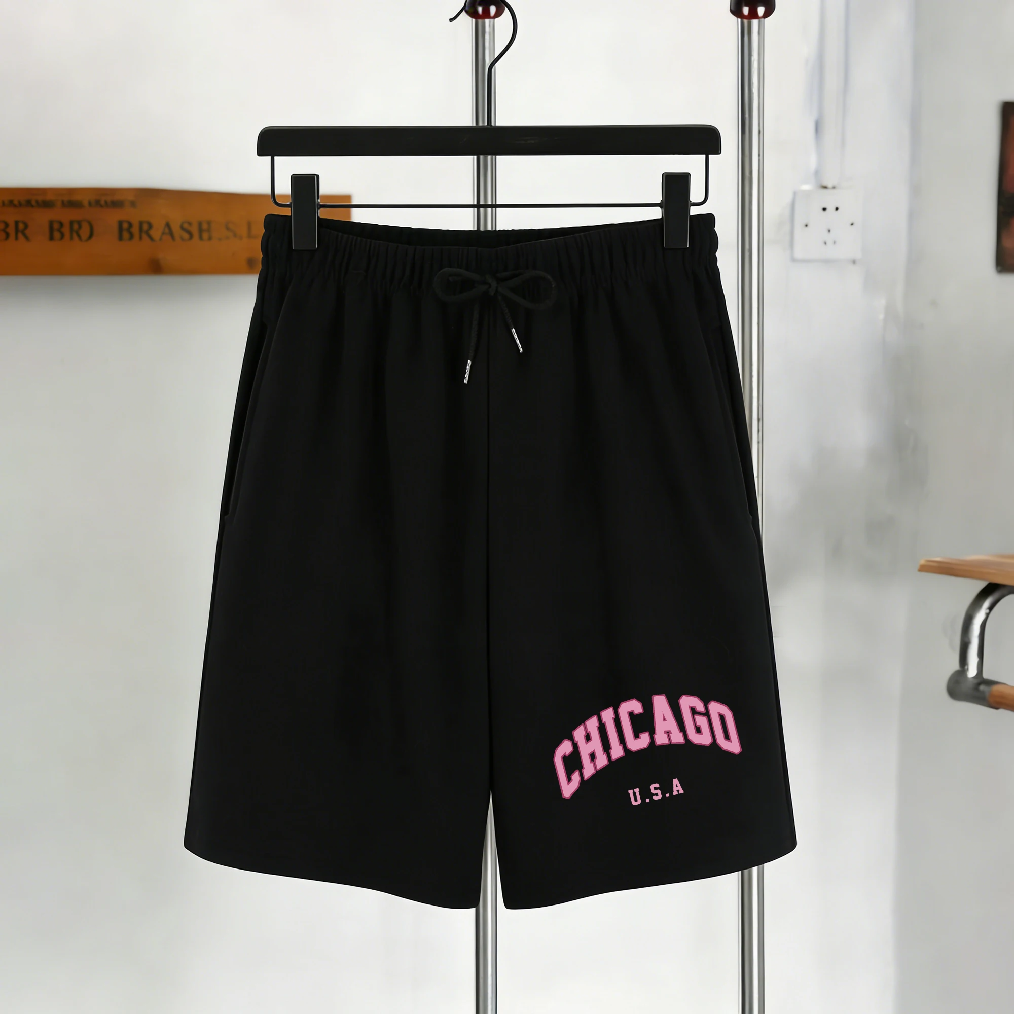 

Мужские летние свободные шорты с карманами в стиле Chicago Design, черные, на шнурке, универсальные, мягкие, спортивные, унисекс, модные спортивные штаны