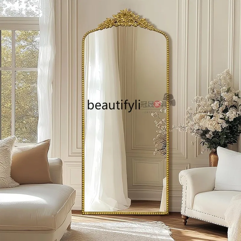 

retro full-body mirror, European-style engraving in the living room, floor-to-ceiling arched fitting mirror in the bedroom