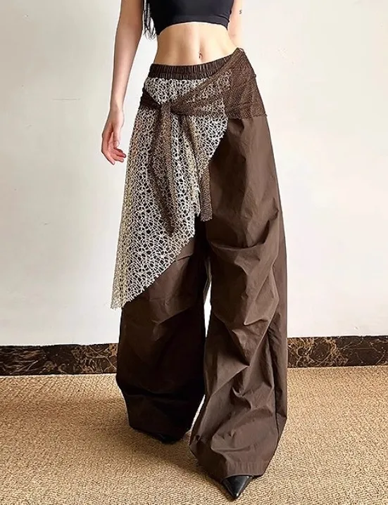 2025 Spring and Autumn New College Style Casual Outfit Coffee Color V-Neck Long Sleeve Sweater Cargo Pants White Tie Shirt