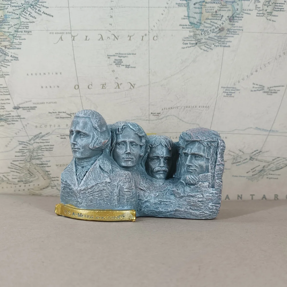 USA Mount Rushmore President Hill Washington Jefferson Roosevelt Abraham Famous Building Craft Statue Model Figure Toys Gift