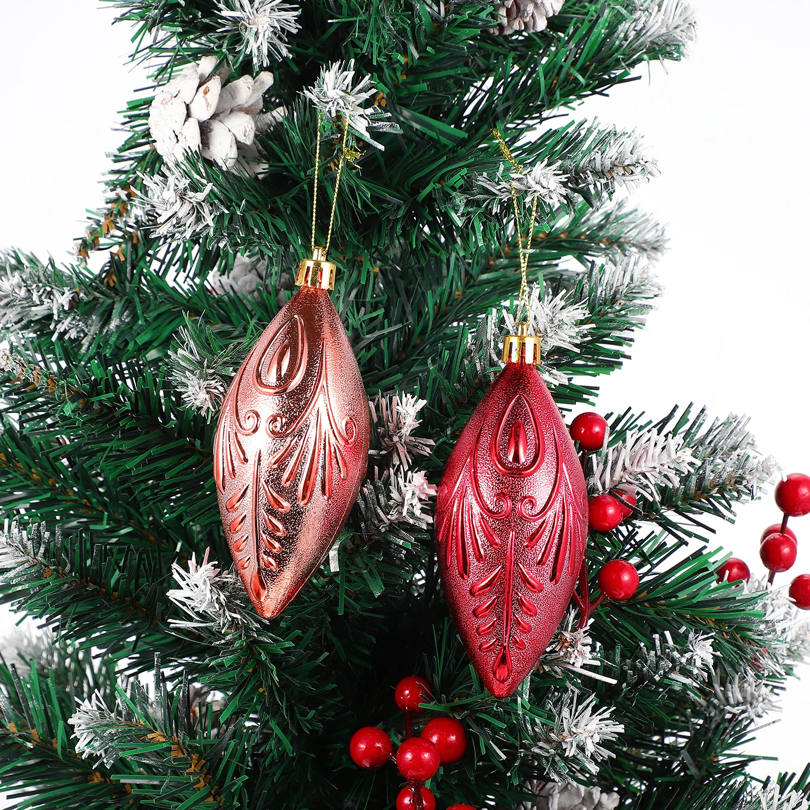 

8 Pcs Plastic Pine Cone Hanging Decoration Xmas Pendant Christmas Ball Tree Ornament Party Adornment