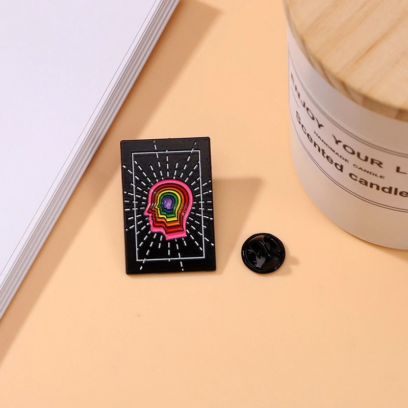 Unisex Cartoon Rainbow Brain Creative Design Brooches Fashion Oil Dripping Alloy Pin Badges For DIY Clothing Bags Hat Decoration