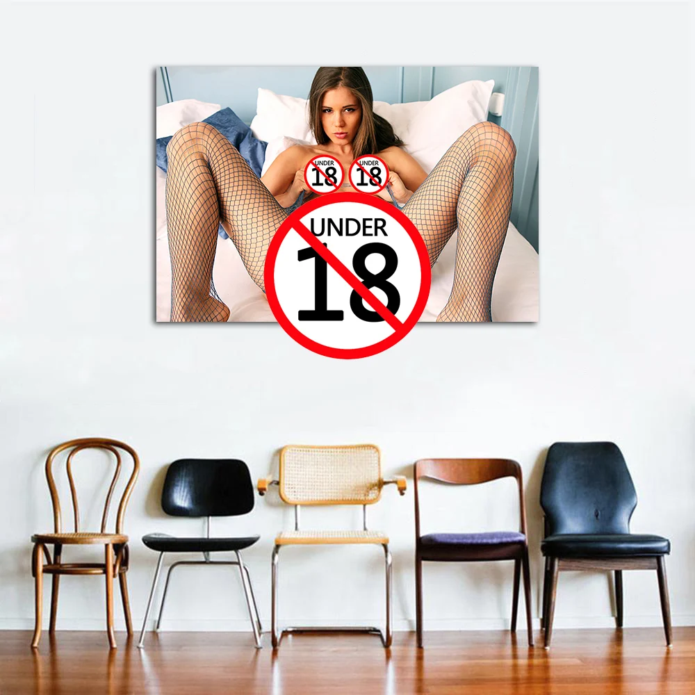 Modern Nude Art Sexy Girl Canvas Painting Fishnets Woman Posters Prints Wall Pictures for Men's Bedroom Home Decoration