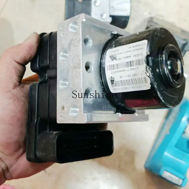 

C50 C30 Cool Bear, Dazzling M1 M4 Jiayu H3 H5 Fengjun 5ABS Pump Assembly