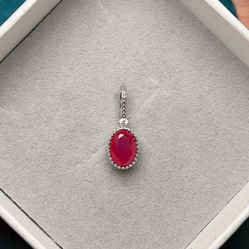 

Classical design manmade ruby pendant 5mm*7mm 0.6ct 925 silver sterling 925 silver pendant plating 18k gold