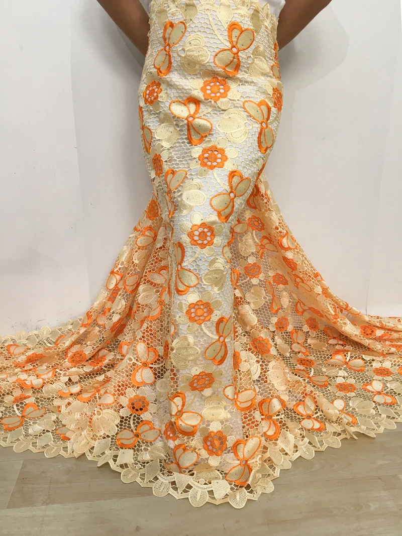 African Milk Silk Cord Lace Fabric 2025 High Quality Lace Water Soluble Nigerian Guipure Cord Laces For Wedding Party Dresses