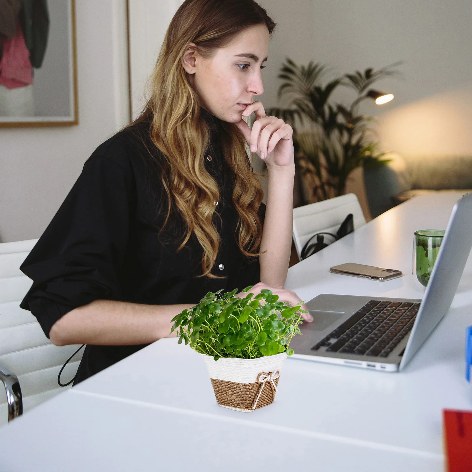 

4Pcs Woven Planter Basket Fresh Colors Practical Multipurpose Storage Baskets for Plants Planter Basket Plant Baskets Indoor