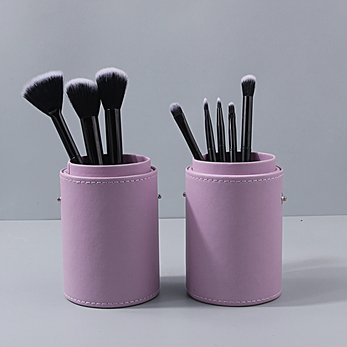 Makeup Brush Storage Bucket PU Leather High Appearance Level Large Capacity Makeup Tool Storage Cylinder Beauty Brush Storage Bo