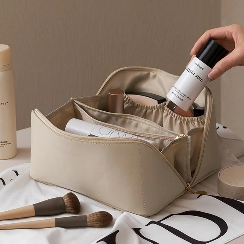 Grote Capaciteit Reizen Cosmetische Tas Draagbare Lederen Make Pouch Vrouwen Waterdichte Badkamer Washbag Multifunctionele Toilettas Kit