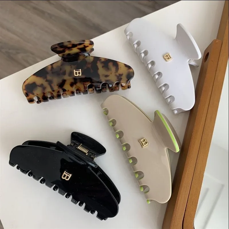 9CM Metallic Letter B coreano New Fashion acido acetico Leopard Print Arc Hair Clip artiglio dolce Versatile Shark Clip per le donne ragazze