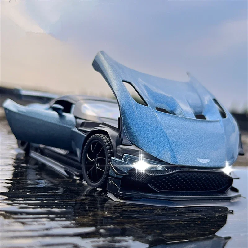 1:32 Aston Martin Vulcan Sport Car Model Alloy Diecast Metal Toy Vehicle Simulation Sound Light Car for Children Gift Collection