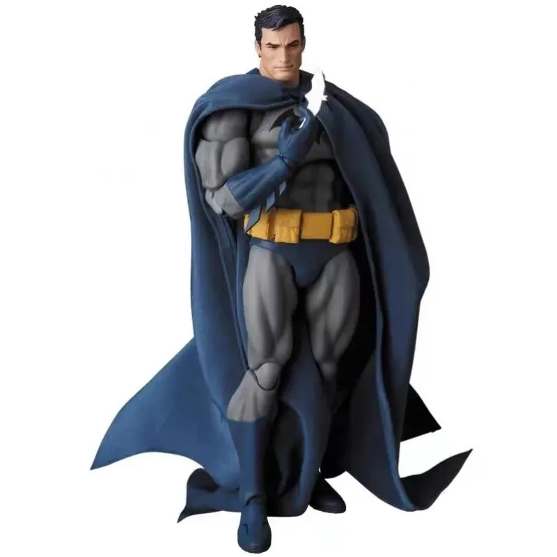 2025 Neue CT-Spielzeug Batman Hush Blaue Version Mafex 105, schwarze Version, Fledermausmann-Actionfigur, PVC-Statue, Modellfigur, Spielzeug, Geschenke