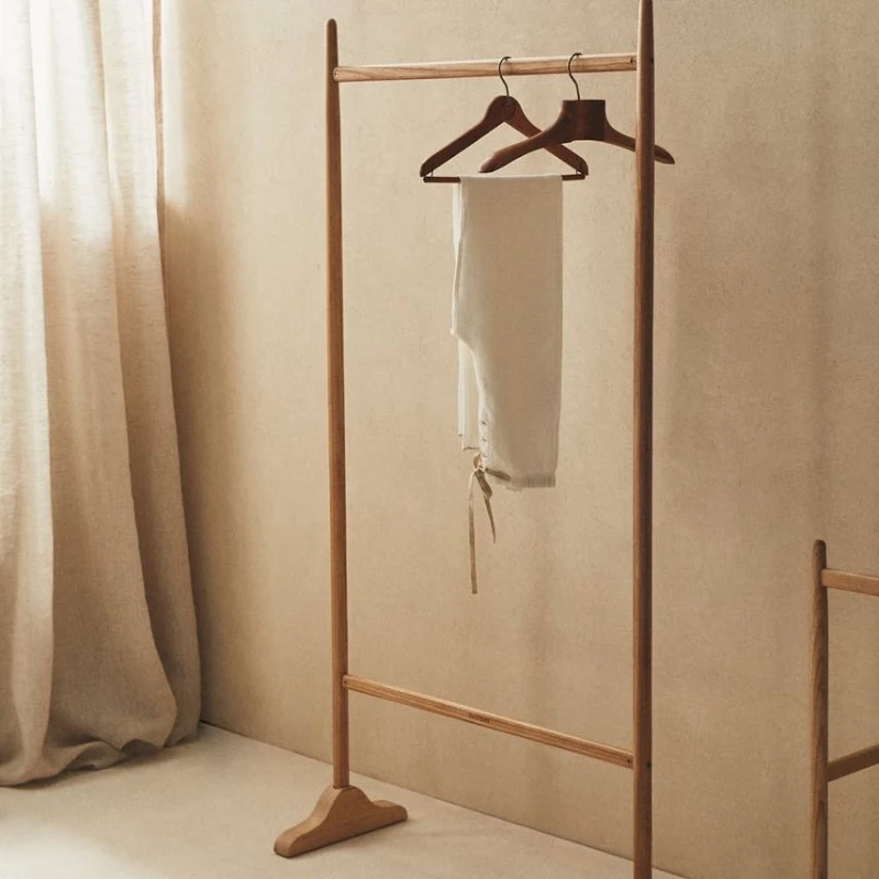 Ash wood hangers, wooden cloakrooms, retro hanging solid wood, floor-to-ceiling, high appearance