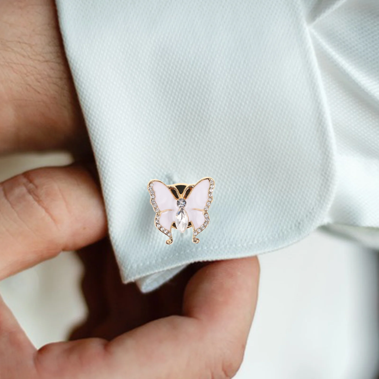 2 قطعة أزرار أكمام قميص حجر الراين الفراشة المرأة أنيقة سبيكة كريستال الديكور حفل زفاف مجوهرات حجر الراين زر الأصفاد