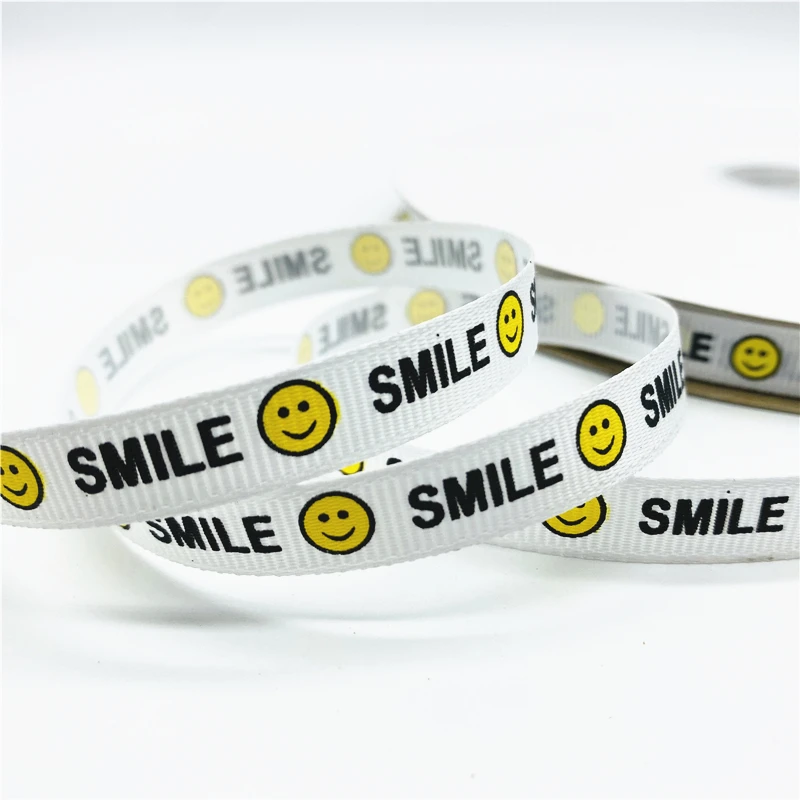 5 yardas/lote 10mm Impresión SMILE cinta de grosgrain para lazo para el pelo fiesta Navidad decoración de boda DIY envoltura de regalo