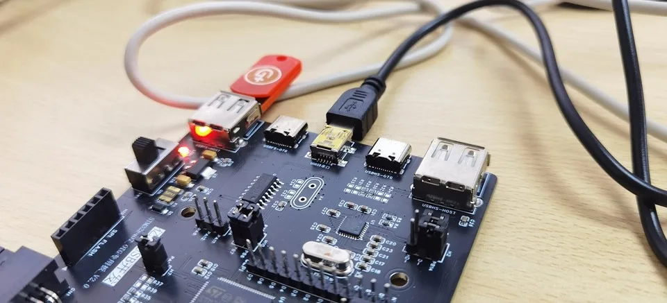 STM32F407 USB OTG HS USB3300 ULPI High-speed PHY USB2.0 Development Board